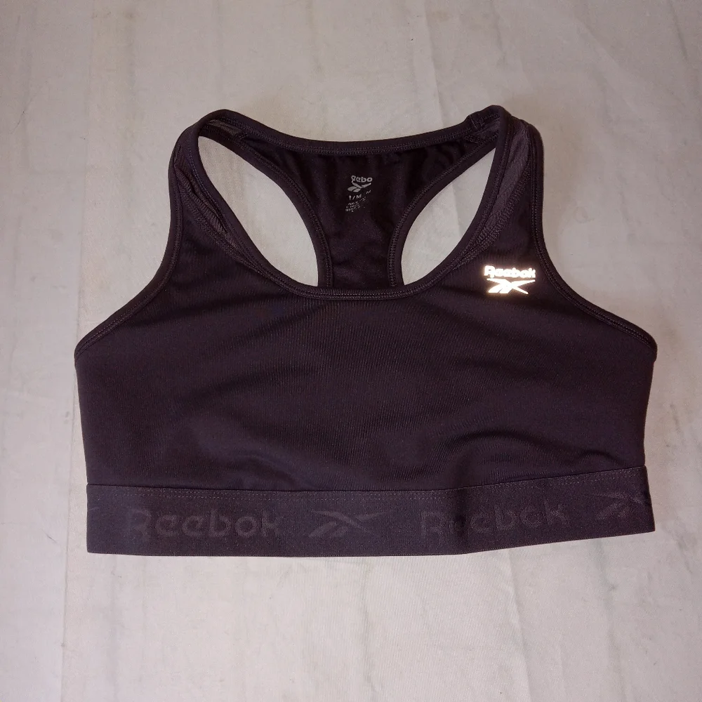 Reebok 3 Pc Bundle Capri Leggings, Shorts & Sports Bra Medium - Picture 5 of 16